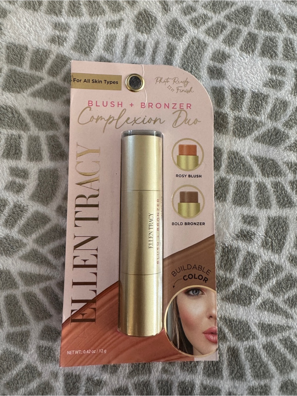 Ellen Tracy Rosy Blush + Bold Bronzer Complexion Duo